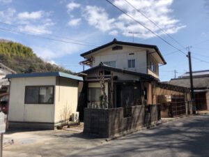 福山・外壁塗装・施工後・外壁のひび割れ